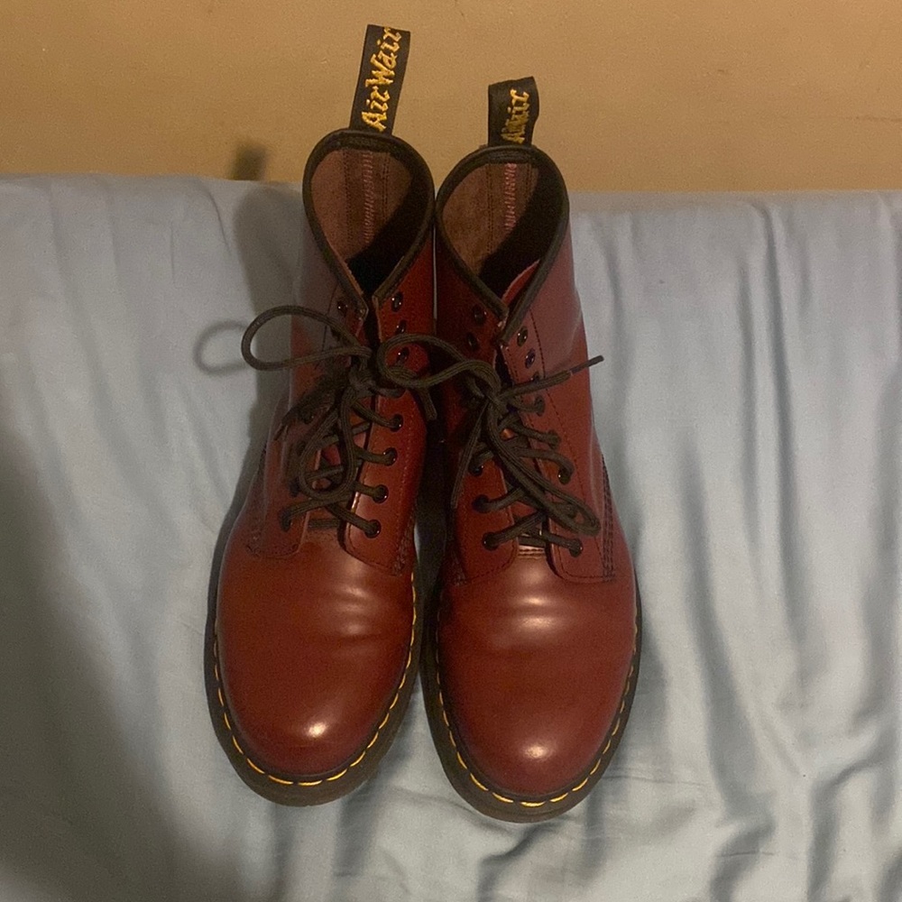 Doc Martens Cherry Red 1461